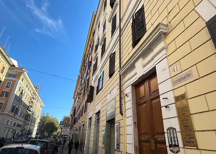 Candia41 2* Roma